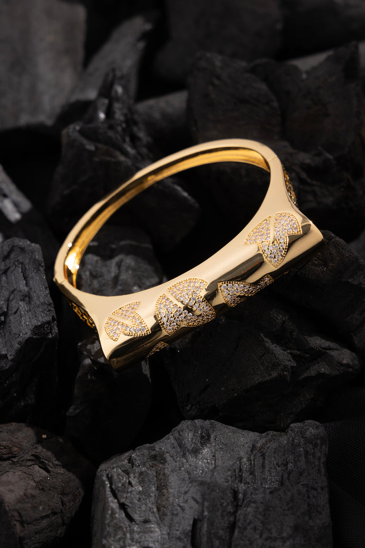 Imperial Aura | Golden Diamond Bracelet