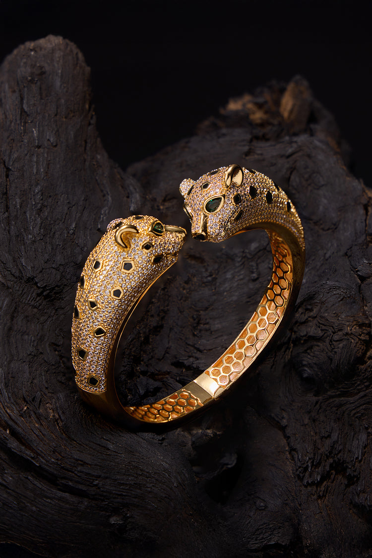 Luxe Panther | Golden Diamonds Black Bracelet