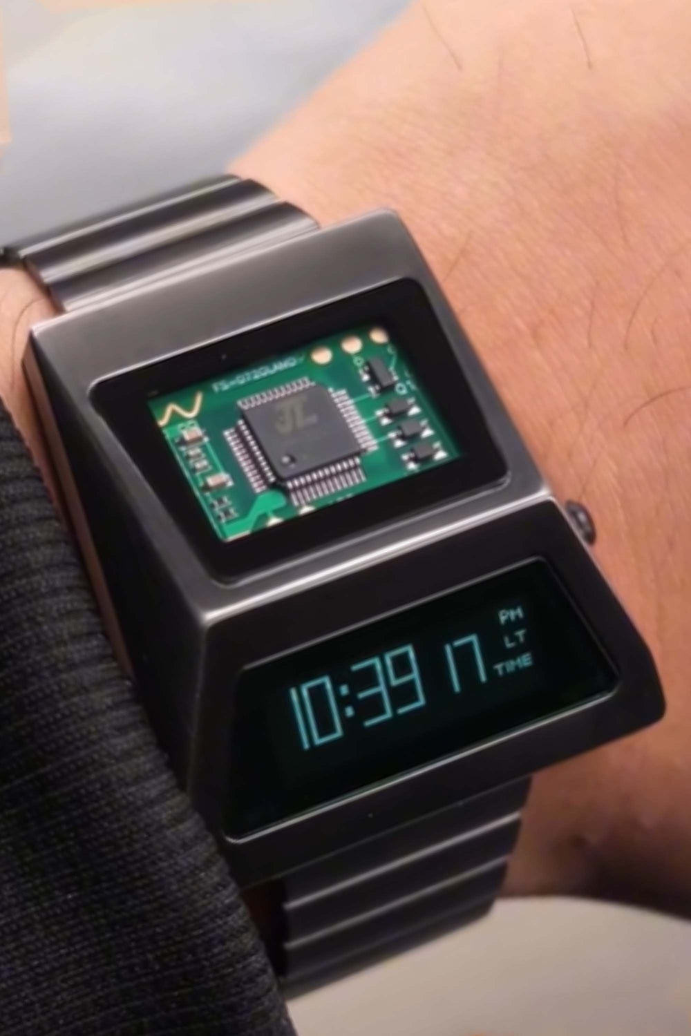 Cyber Watch | Grey Metallic Green Dial Digital Watch (44219692)