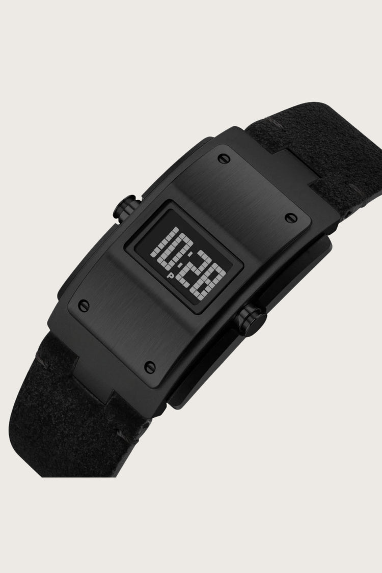 Trail Digit | Metallic Black Dial Watch