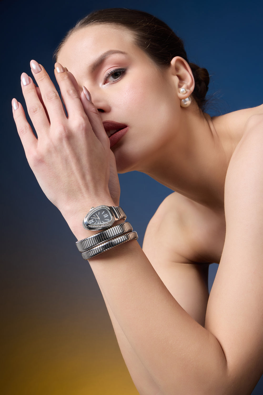 Le Serpent | Silver Black Dial Serpenti Watch | A Bovbo Edition Watch - (40342604)