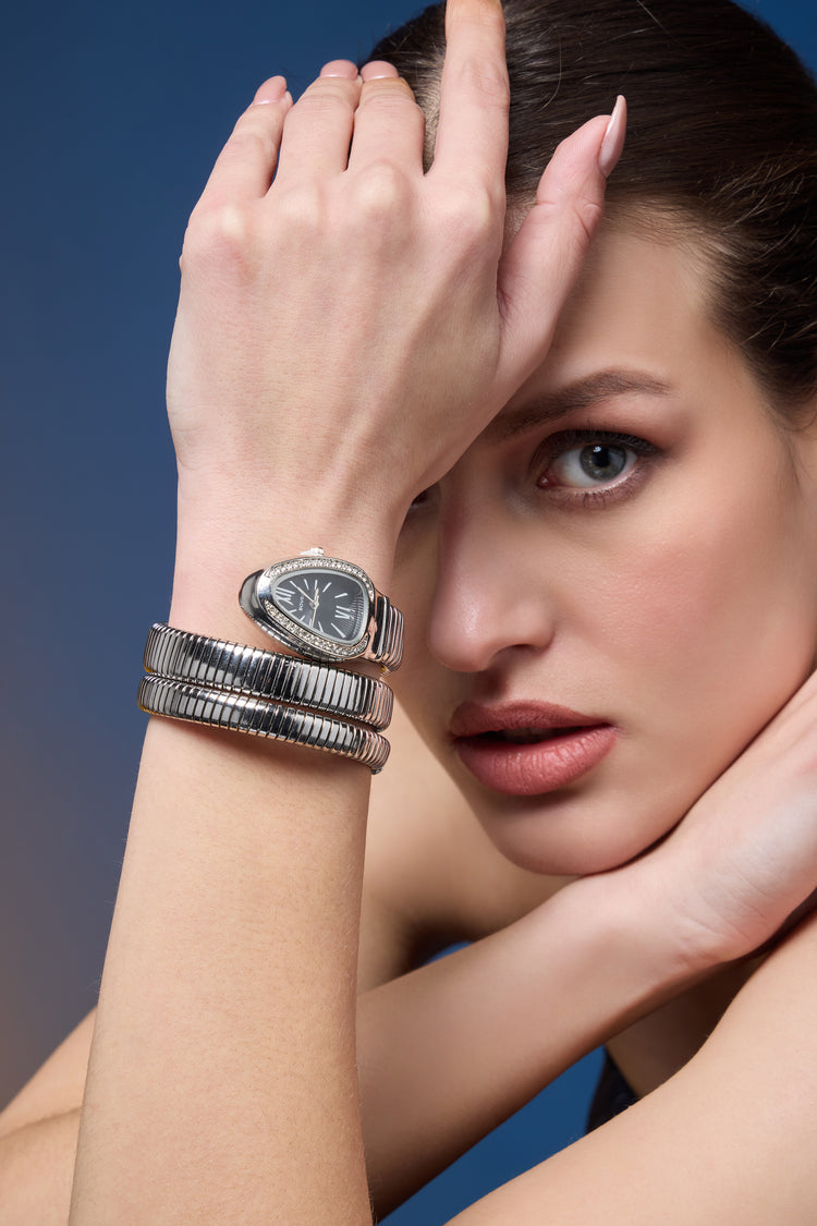 Le Serpent | Silver Black Dial Serpenti Watch | A Bovbo Edition Watch - (40342604)