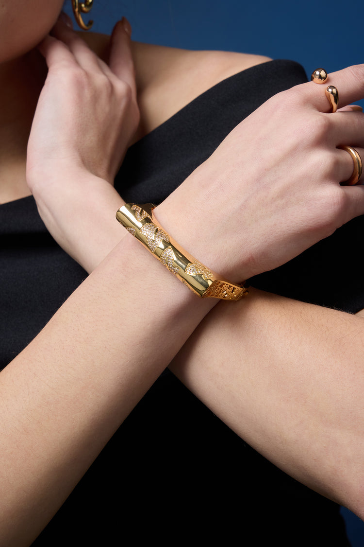 Imperial Aura | Golden Diamond Bracelet