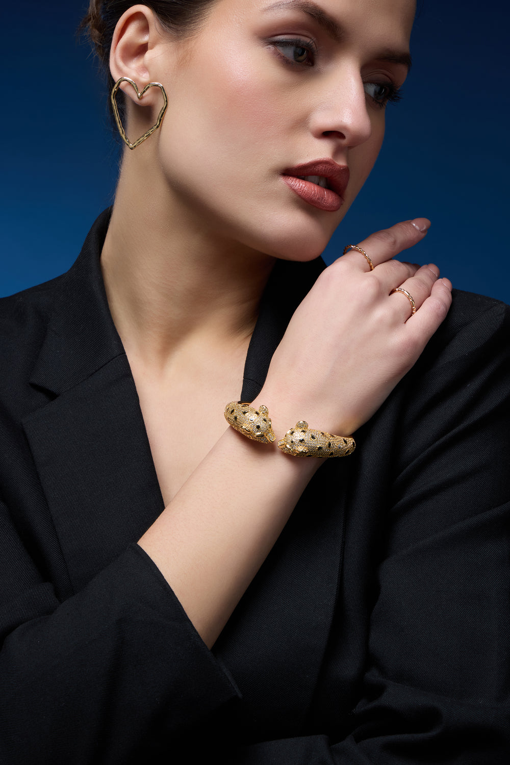 Luxe Panther | Golden Diamonds Black Bracelet