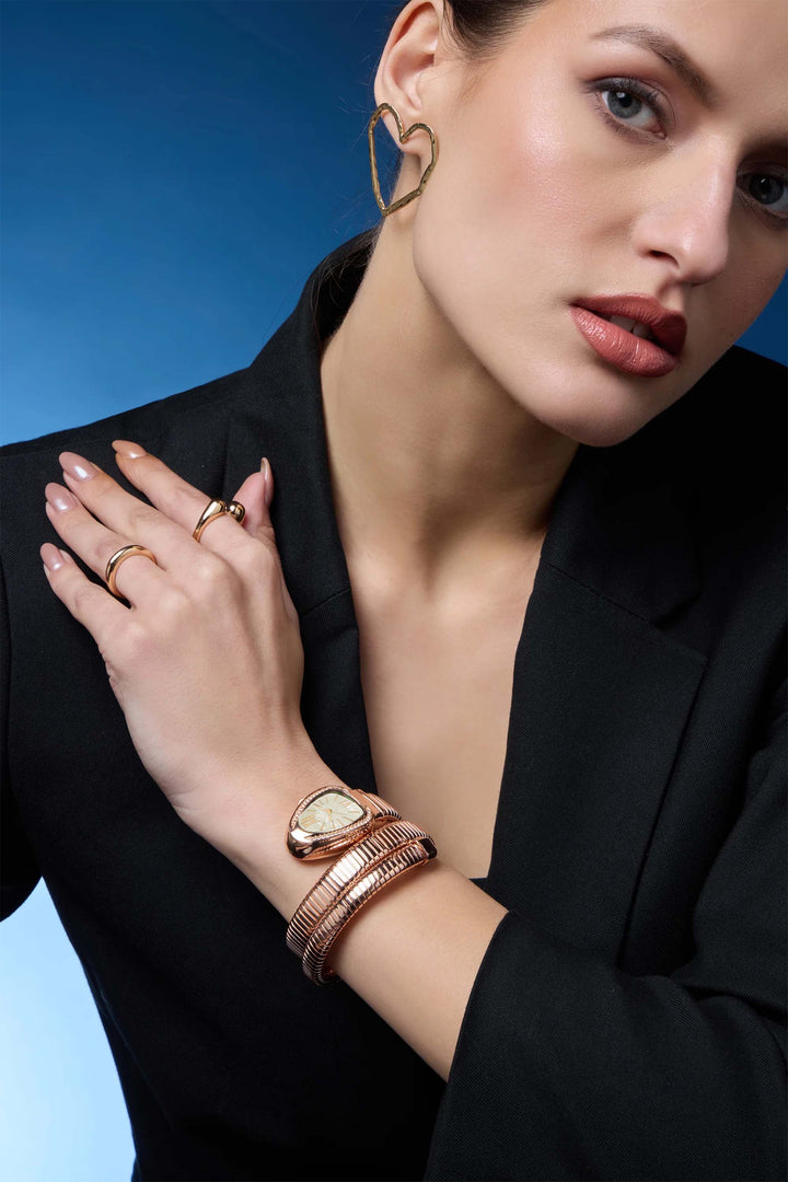 Le Serpent | Golden Cream Serpenti Watch