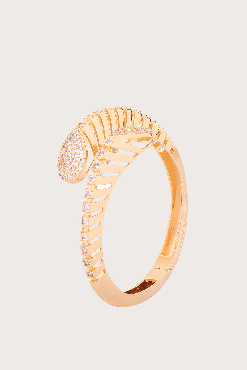 Infinity Luxe | Golden Diamond Bracelet