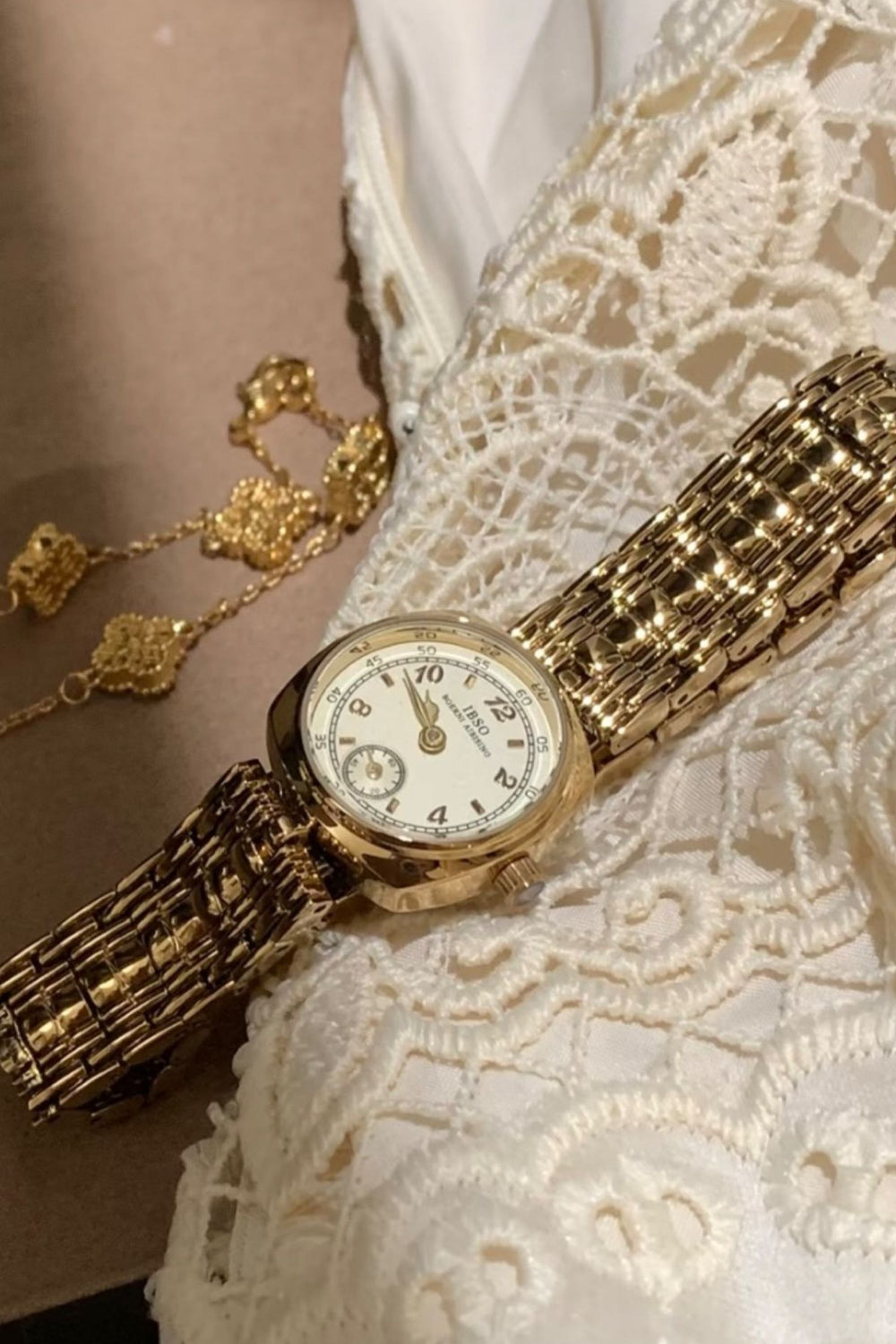 The Regent Aurum | Golden Cream Quartz Watch - (ZIVRORGAUGLDCR0104)