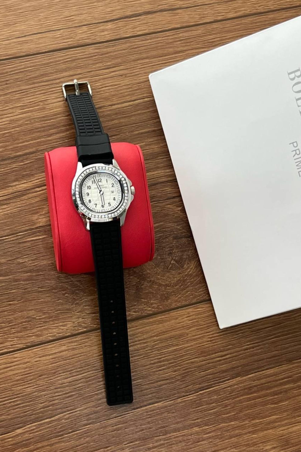 Crystal Orbit | Black Silver Automatic Watch | IBSO Edtion - (ZIVROCSORSLVBLK0064)