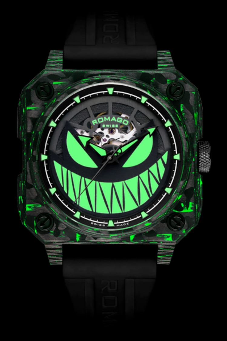 Lumin Fusion Carbon Sand Devil Design Automatic Watch