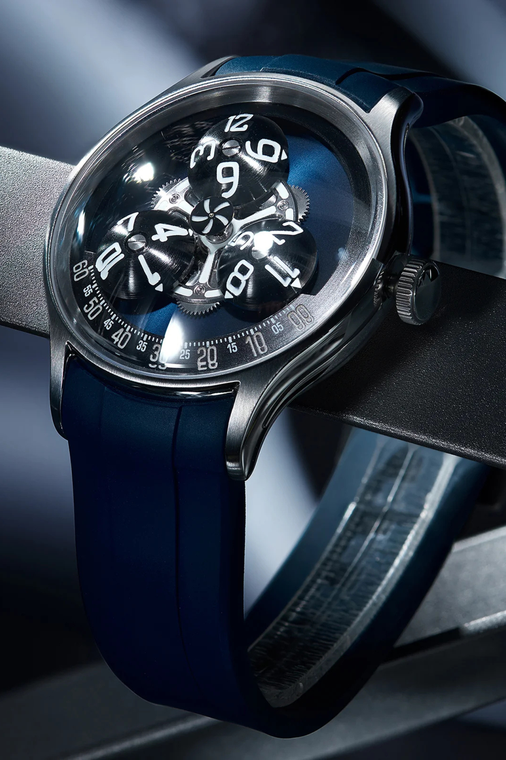 Trisphere Orbit | Black Mechanical Sculpture Edition Watch