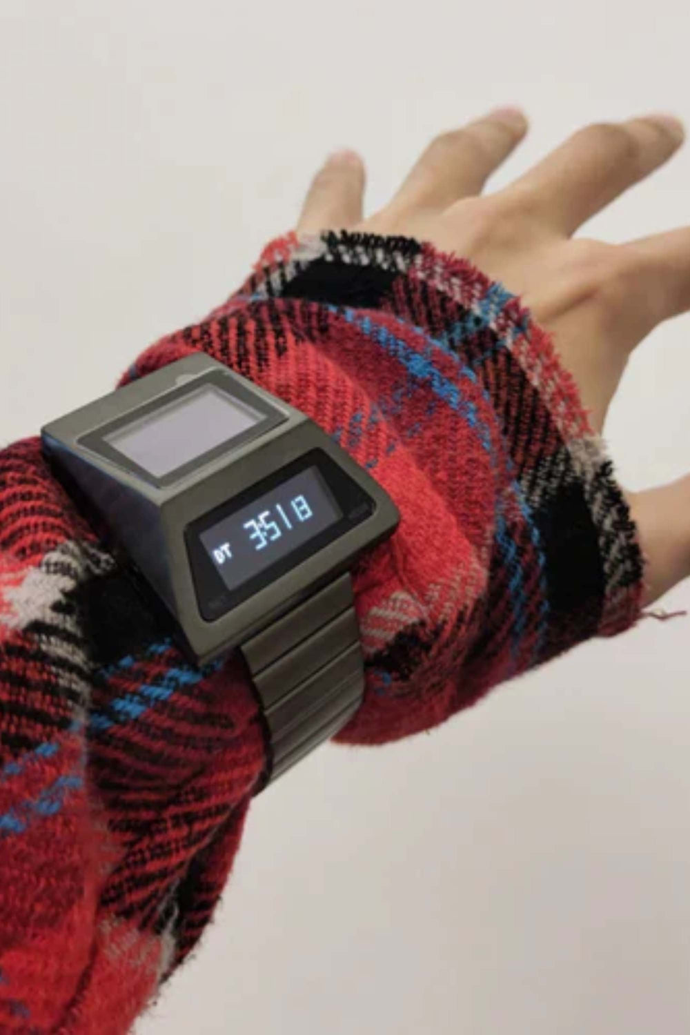 Moon Rover | Metallic Grey Digital watch
