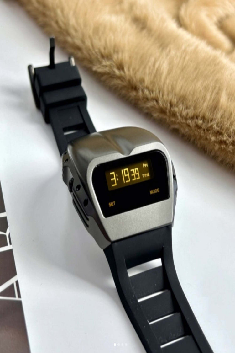Old Retro | Dark Grey Digital Watch