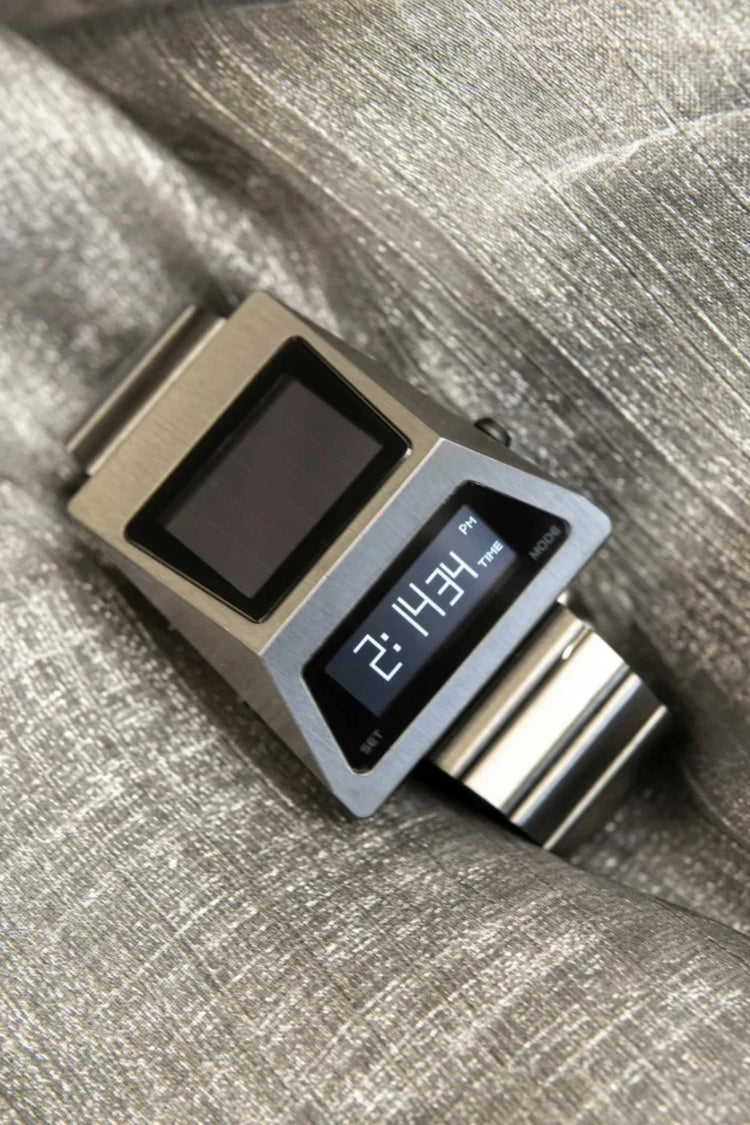 Moon Rover | Metallic Silver Digital watch