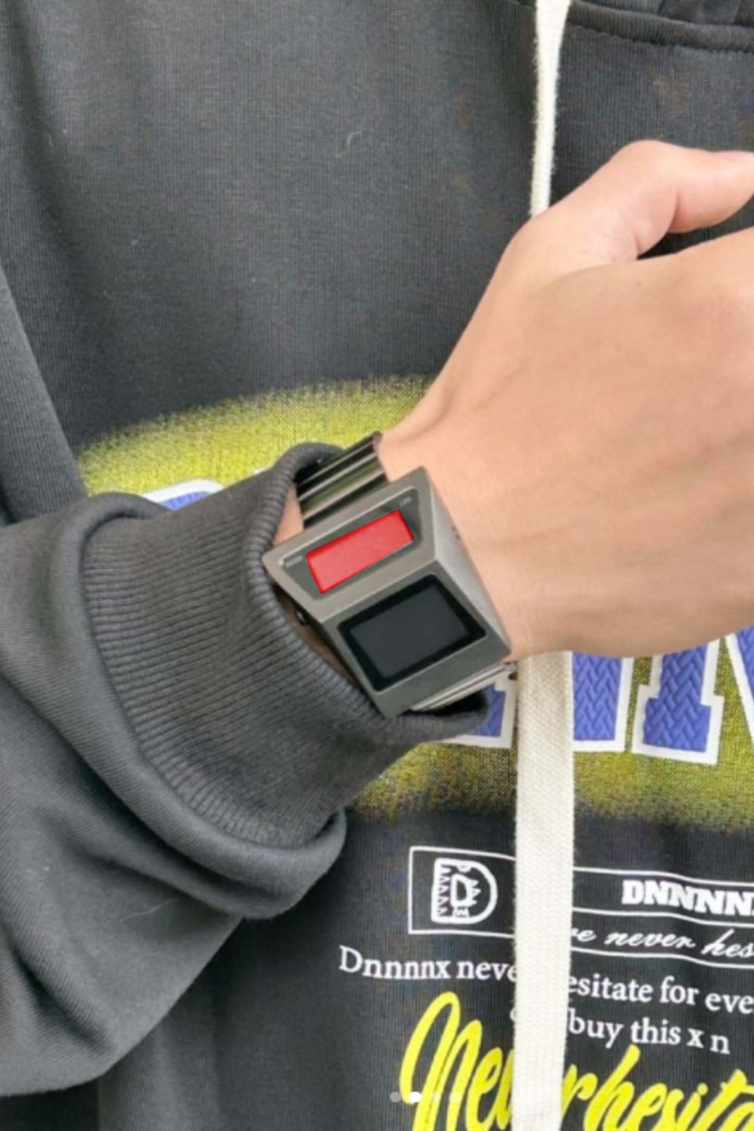 Moon Rover | Silver Metallic Red Digital watch