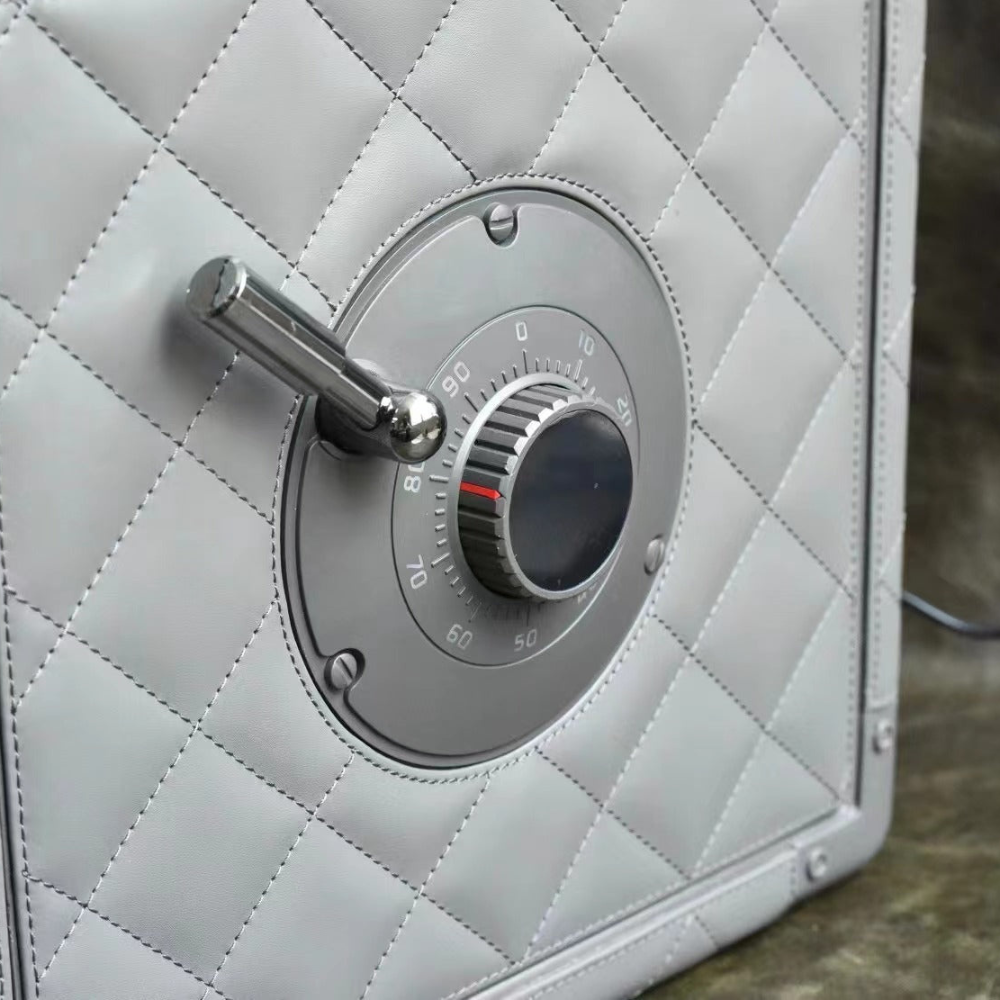 Zivanche LT-4G-RGB Luxurious 4 Slot Watch Winder