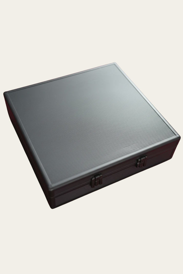 Zivanche Obsidian Vault Luxury -15 Slot Storage Case