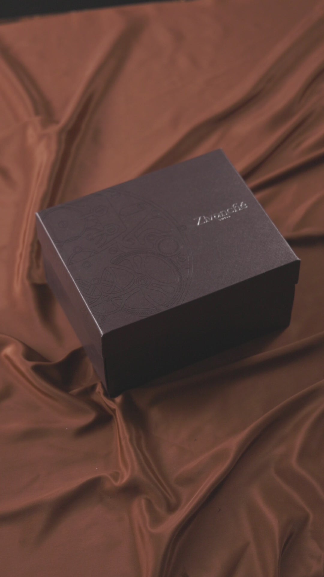 Le Serpent | Rose Gold Serpenti Watch