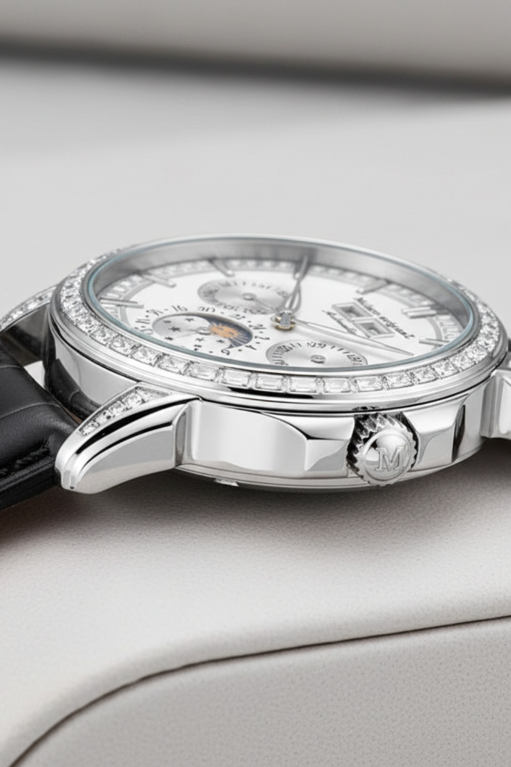 Astronaut Orbital Precision | White Dial Fully Automatic Watch Infinite Universe Series |A Mclaro Edition Watch (ZIVROAOPWHT0116)
